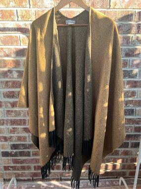 Laura Leigh Ltd Lambswool Blend Poncho Wrap Cape Fringed Brown O/S